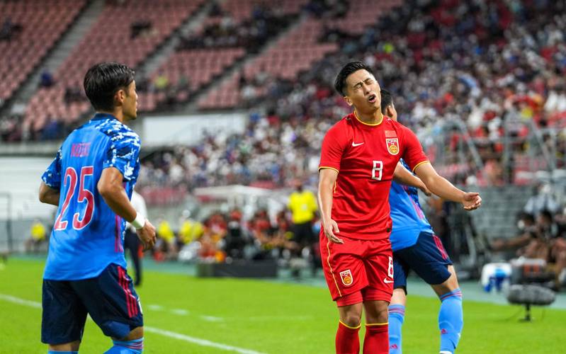 东亚杯中国队对日本队直播