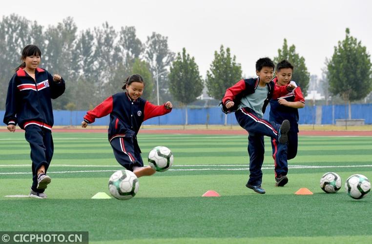 夏邑县第一实验小学足球比赛