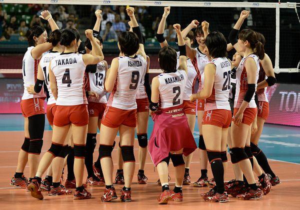 日本足球女排夺冠视频直播