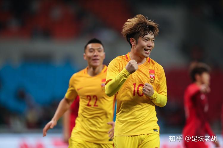 香港对战日本足球比赛直播